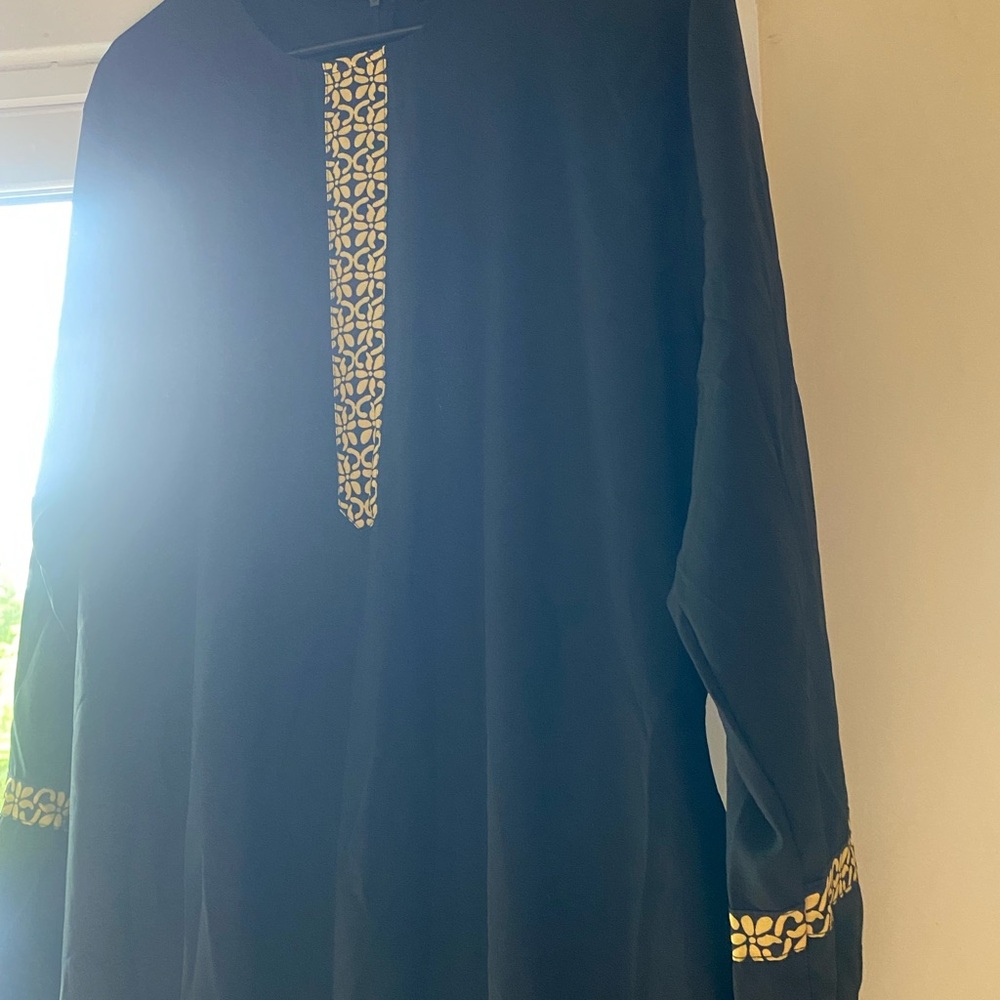 Women abaya